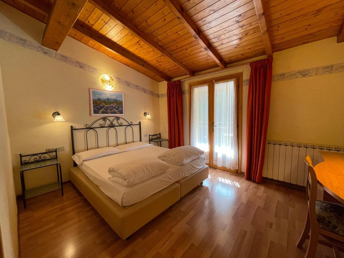 Hotel Rabay Brenzone sul Garda Eksteriør bilde