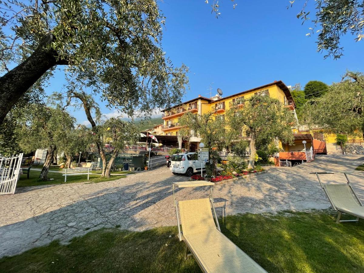 Hotel Rabay Brenzone sul Garda Eksteriør bilde