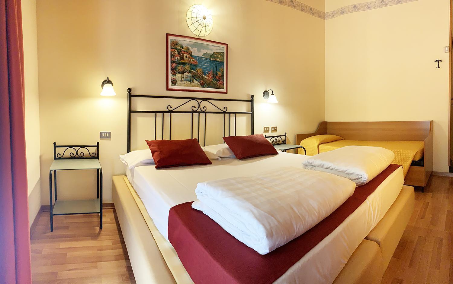 Hotel Rabay Brenzone sul Garda Eksteriør bilde