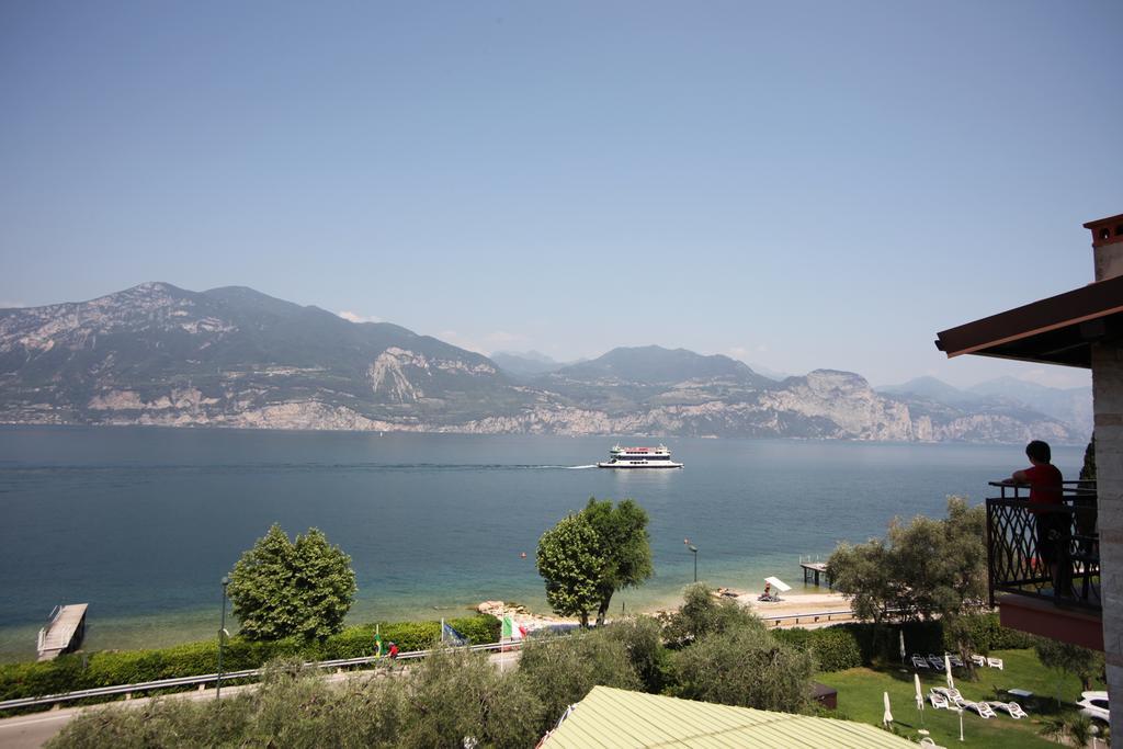 Hotel Rabay Brenzone sul Garda Eksteriør bilde